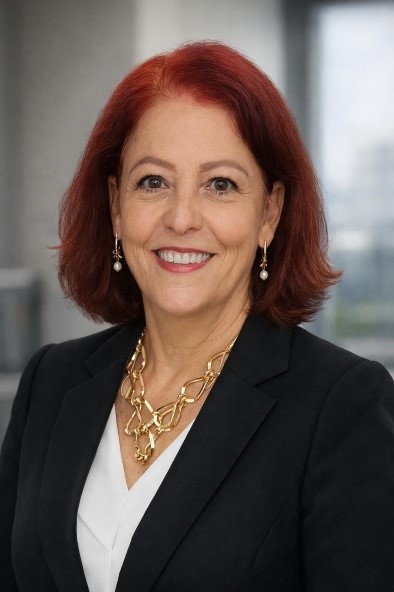 Portrait of Guest Editor Benildes Coura Moreira dos Santos Maculan